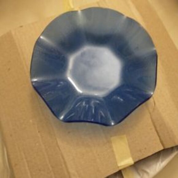 NIB!!! FROSTED BLUE FLUTED SALAD BOWL AND 4 SIDE BOWLS - Picture 1 of 1